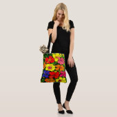 260 - Hibiskus Tasche (Am Model)