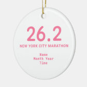 26.2 Marathonläufer Personalisiert rosa Keramik Ornament (Links)