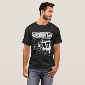 272 Aufkleber raus T-Shirt (Vorne ganz)