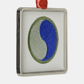 29 SILBERNES ORNAMENT (Rechts)