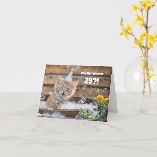 29th Birthday Cute Funny Ginger Cat Bubble Bath Karte (Gelbe Blume)