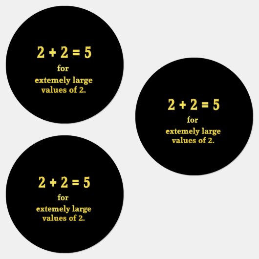 2 + 2 = 5 Funny Math Joke Etiketten (Gruppe)