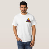2/34th Rüstung zuerst in T-Shirt (Vorne ganz)