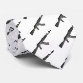 2. Änderung Krawatte (Gerollt)