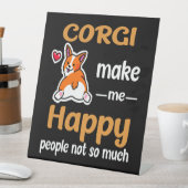 2 Corgi macht mich glücklich Sockelschild (In Situ)
