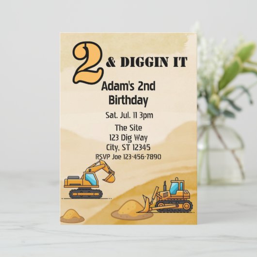2 & Diggin It, Construction Vehicle 2nd Birthday Einladung (Stehend Vorderseite)