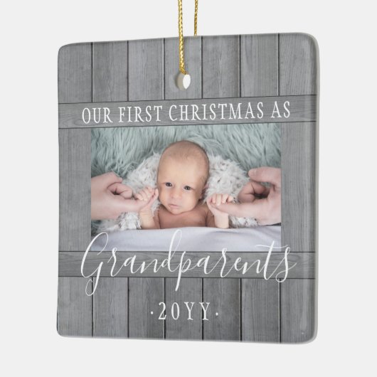 2 Foto 1. Weihnachten Großeltern Grau Imitate Holz Keramikornament (Links)