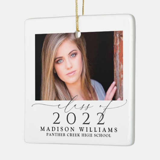 2 Foto Class of 2022 Elegant Script Abschluss Keramikornament (Links)