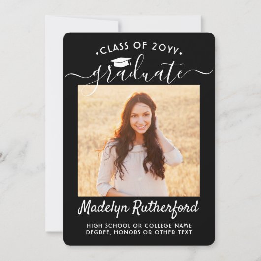 2 Foto Class Year Black & White Script Abschluss Ankündigung (Vorderseite)
