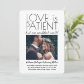 2 Foto Empfang Nur Liebe ist Geduld Hochzeit Einladung (Stehend Vorderseite)