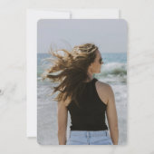 2 Foto Graduation Party Einfaches Schwarz-weißes S Einladung (Rückseite)