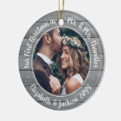 2 Foto Mr. & Mrs. 1. Christmas Gray Imitate Wood Keramik Ornament (Links)