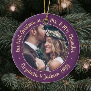2 Foto Mr. & Mrs. 1. Weihnachtskripte Lila Keramik Ornament
