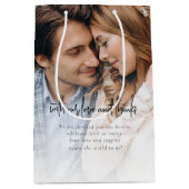 2 Foto Overlay Newlyweds Liebe Dank Hochzeit Mittlere Geschenktüte (Vorderseite)