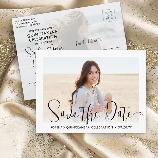 2 Foto Quinceañera Trendy Script Save the Date Ankündigungspostkarte