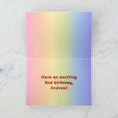 2. Geburtstag: Regenbogentext, benutzerdefinierte Karte (Innenseite)