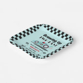 2. Geburtstag: Zwei blaue Rennwagen wachsen Pappteller (Gewinkelt)