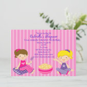 2 Girls Sleepover Geburtstag Einladung (Stehend Vorderseite)