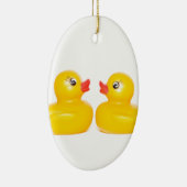 2 Gummienten in der Liebe Keramik Ornament (Rechts)