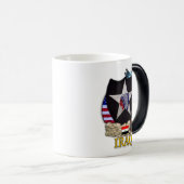 2. Infanteriedivisionveterane der Irak untersucht Verwandlungstasse (VorderseiteRechts)