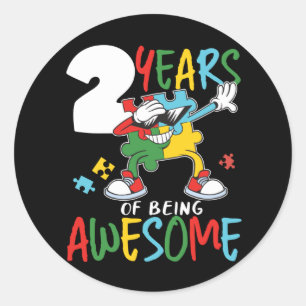 2 Jahre alt Geburtstag Junge Autismus Bewusstsein Runder Aufkleber