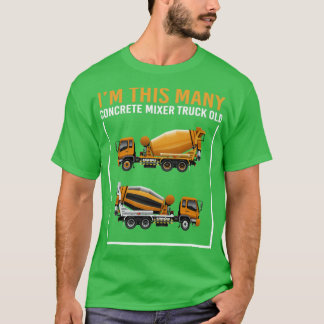 2 Jahre alt im so vielen Betonmischwagen 2nd B T-Shirt