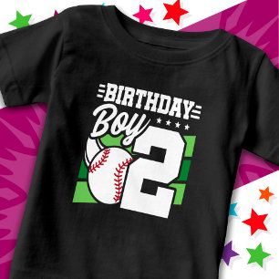 2 Jahre altes Baseball Party Thema 2. Geburtstag J Baby T-shirt
