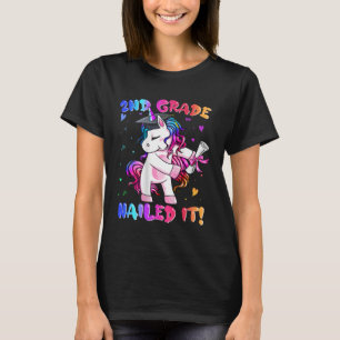 2. Klasse nagelnagte es einhorn glücklich letzten  T-Shirt