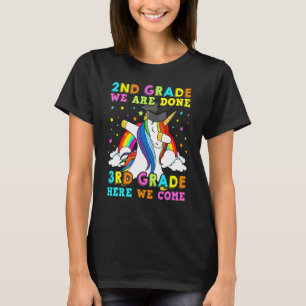 2. Klasse Wir werden 3. Klasse hier kommen wir Uni T-Shirt