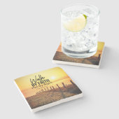 2 Korinther 5:7 zu Fuß durch den Sonnenuntergang d Steinuntersetzer (Seitenansicht)