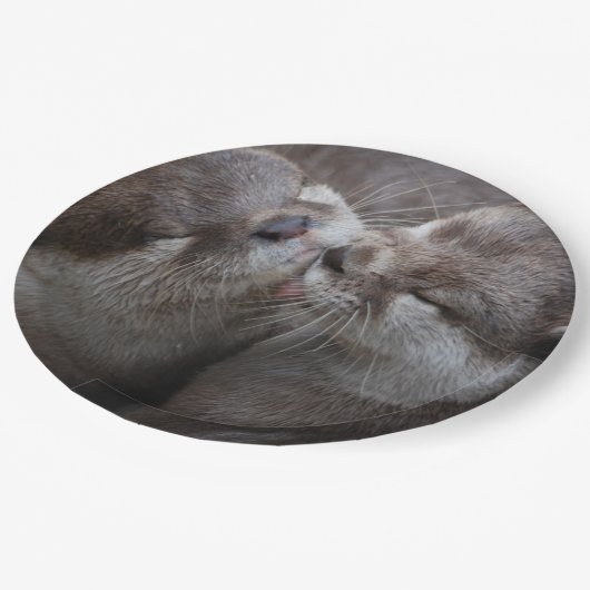 2 Küssen von Otters Wildlife Foto Pappteller (Schrägansicht)