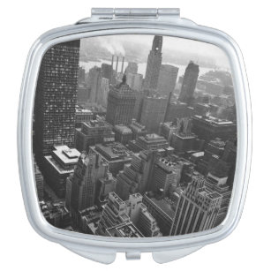 2. Mai 1961:  Das Chrysler-Gebäude in New York Taschenspiegel