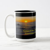 2 Peter 1:2 Zweifarbige Tasse (Links)