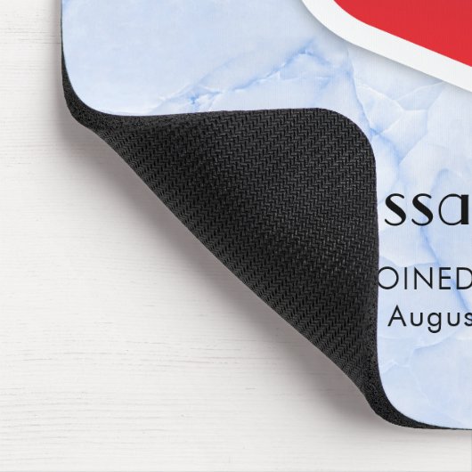 2 Red Paper Hearts on Icy Blue Marble Custom Mousepad (Ecke)