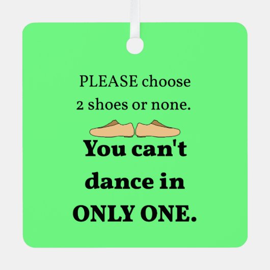 2 Schuhe oder Keine Weihnachtsgrün Ornament Aus Metall (Vorderseite)