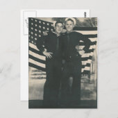 2 Segler vor der Flagge Postkarte (Vorne/Hinten)