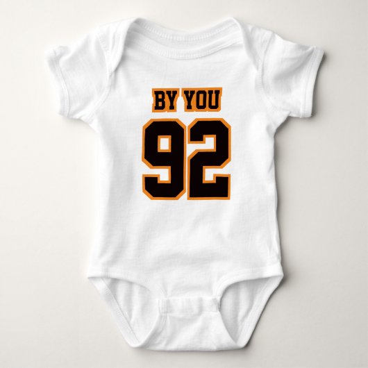 2 Side WHITE BLACK ORANGE Bodysuit Football Jersey Baby Strampler (Vorderseite)