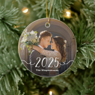 2-Sided 2025 Elegant Script Overlay Double Photo Keramik Ornament