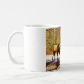 2~ zwei Bull Elk im Schnee Kaffeetasse (Links)
