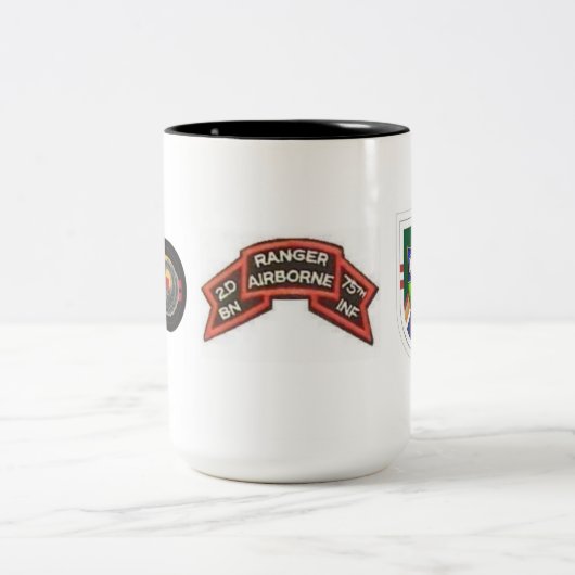 2D INFANTERIE-TASSE DES BN-FÖRSTER-75. ZWEIFARBIGE TASSE (Mittel)