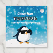 2nd Birthday Two Cool Penguin Boy Geschenkanhänger (Rückseite)