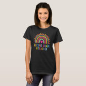 2nd Grade Rainbow Teacher Back To School First Day T-Shirt (Vorne ganz)