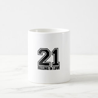 2NE1, das in Liebe-Becher fällt Kaffeetasse