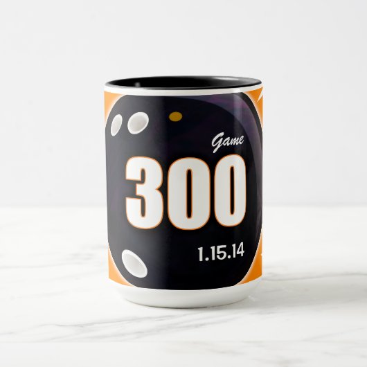 300 Game Orange & Black, mit Datum gekocht, Tasse (Zentrum)