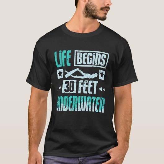 30 Fuß unter Wasser Freitauchen T-Shirt (Vorderseite)