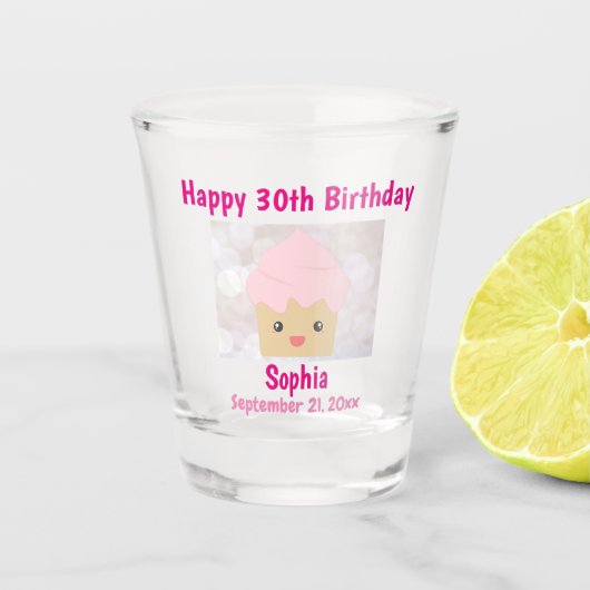 30. Geburtstag Niedlich Pink Girly Cupcake Schnapsglas (Vorderseite)