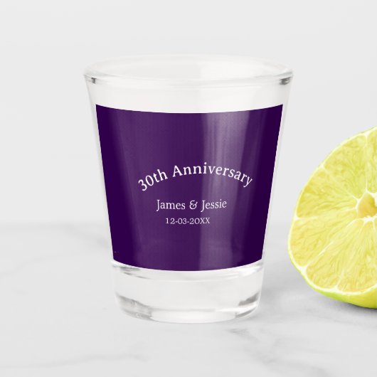 30. Hochzeitstag Name Datum lila einfach Schnapsglas (Vorderseite)
