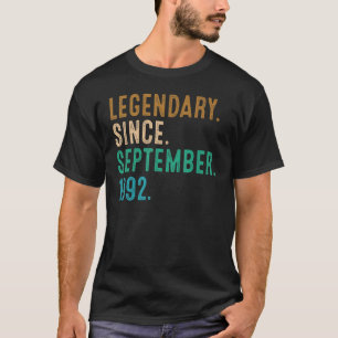 30 Jahre alte Legende seit September 1992 30. Bir T-Shirt