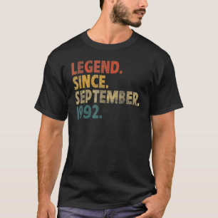 30 Jahre alte Legende seit September 1992 30. Bir T-Shirt