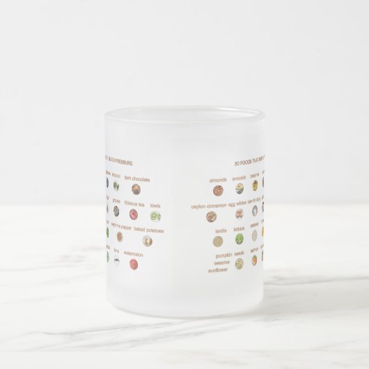 30 Lebensmittel mit niedrigerem Bluthochdruck sind Mattglastasse (Mittel)